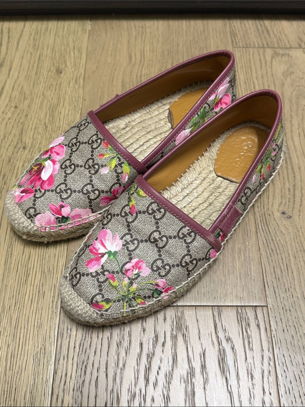 Gucci GG Supreme Blooms Espadrilles